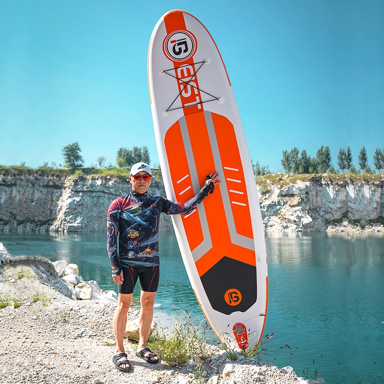 注文のサイズは乗るWatersportの一口のPaddle Planche De Surf Inflatable 9FTサーフボード柔らかいLongboardに立つ