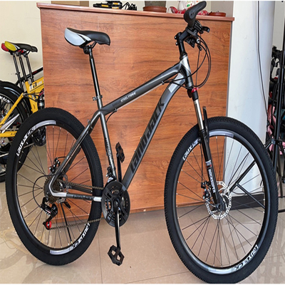屋外のUnfoldableのアルミニウム マウンテン バイク、150kgカーボン繊維山の自転車